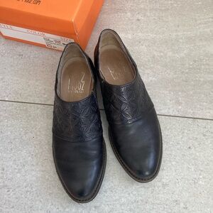 Miz Mooz 37 Leather Loafer Oxford Slip on Black Work